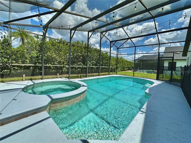 834 OLD BRIDGE CIRCLE, Davenport, FL 33897