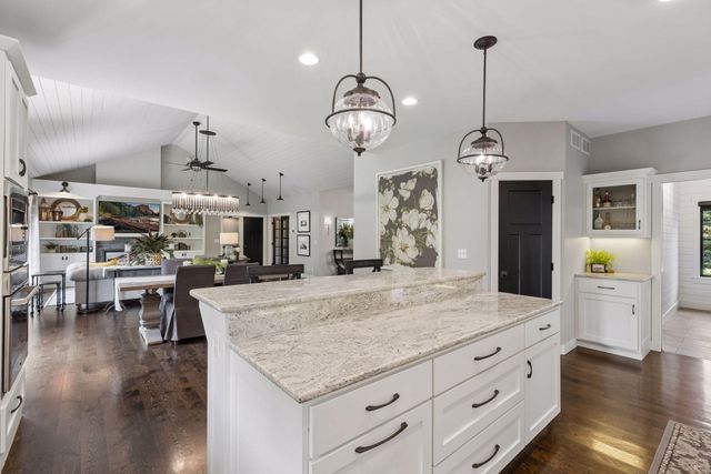 234 Rutherford Road, Stillwater, MN 55082