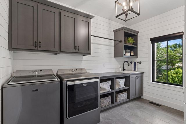 234 Rutherford Road, Stillwater, MN 55082