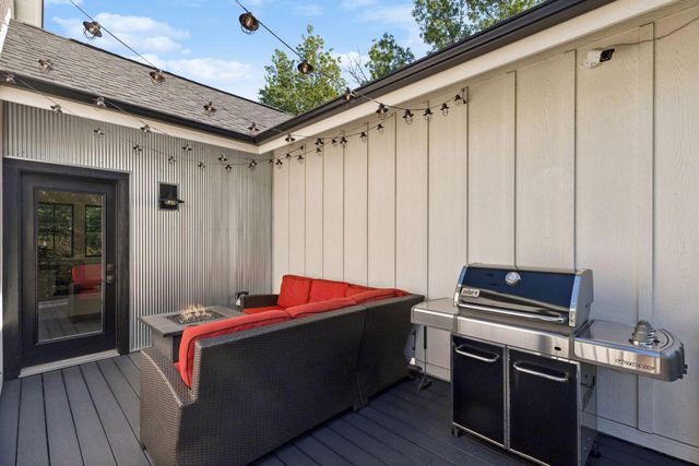 234 Rutherford Road, Stillwater, MN 55082