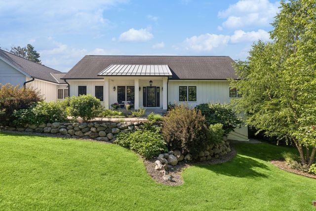 234 Rutherford Road, Stillwater, MN 55082
