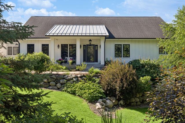 234 Rutherford Road, Stillwater, MN 55082