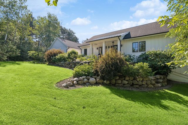 234 Rutherford Road, Stillwater, MN 55082
