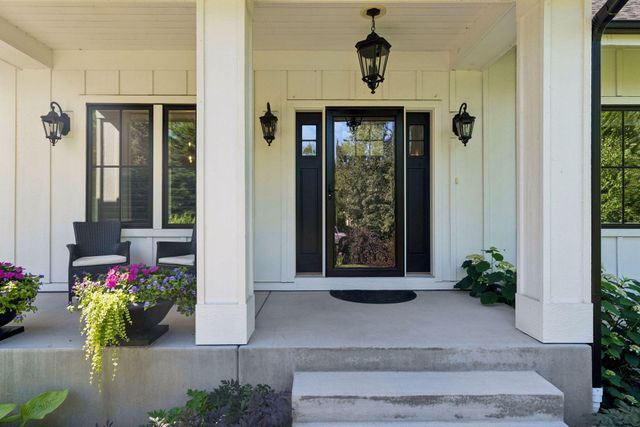 234 Rutherford Road, Stillwater, MN 55082