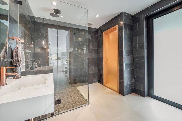 60 Shore Drive W, Miami, FL 33133