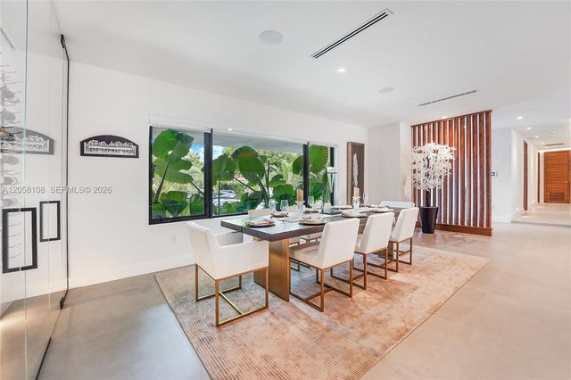 60 Shore Drive W, Miami, FL 33133