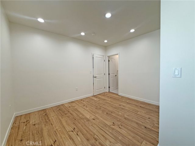 11245 McLennan, Granada Hills, CA 91344