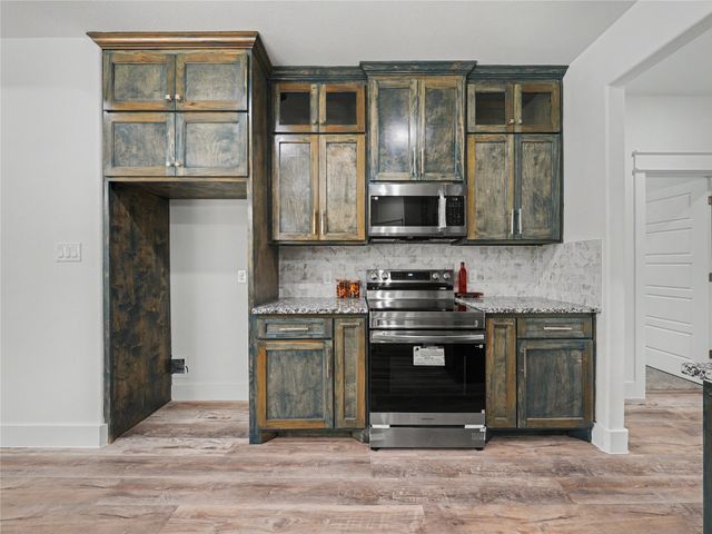 821 S Ayers Avenue, Fort Worth, TX 76103