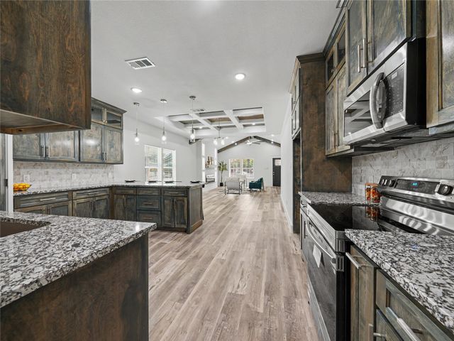 821 S Ayers Avenue, Fort Worth, TX 76103