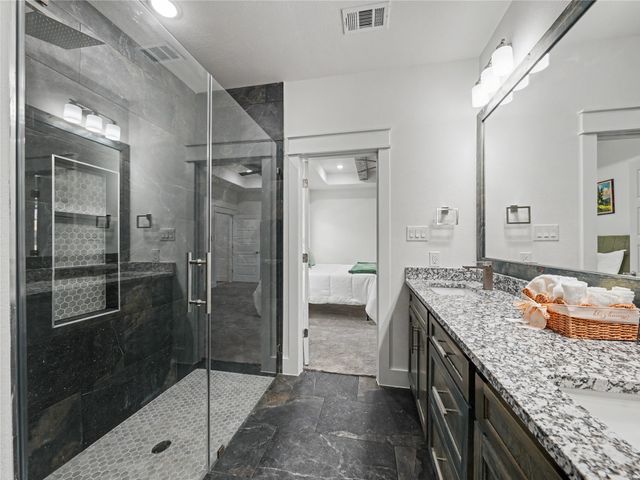 821 S Ayers Avenue, Fort Worth, TX 76103