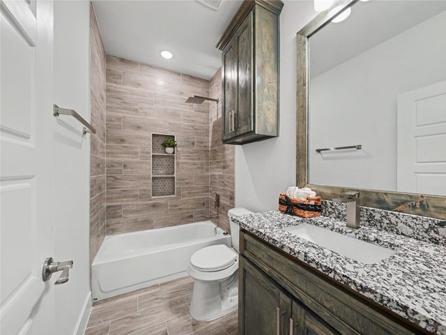 821 S Ayers Avenue, Fort Worth, TX 76103