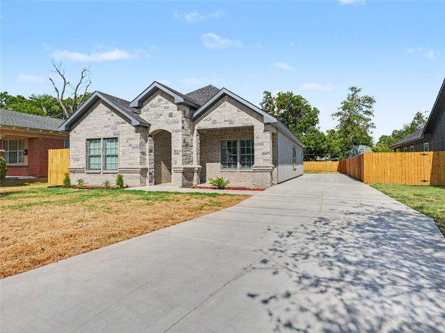 821 S Ayers Avenue, Fort Worth, TX 76103