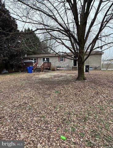 21 CEDAR CREST LN, Harrington, DE 19952