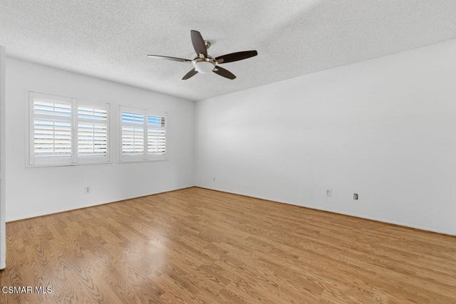 15494 Kernvale Avenue, Moorpark, CA 93021