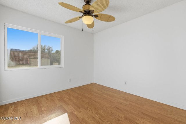 15494 Kernvale Avenue, Moorpark, CA 93021