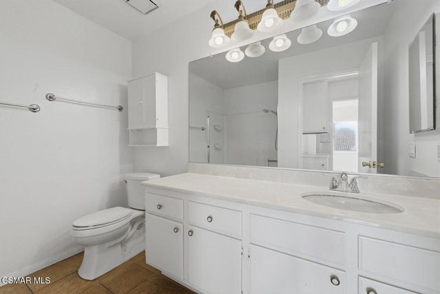 15494 Kernvale Avenue, Moorpark, CA 93021