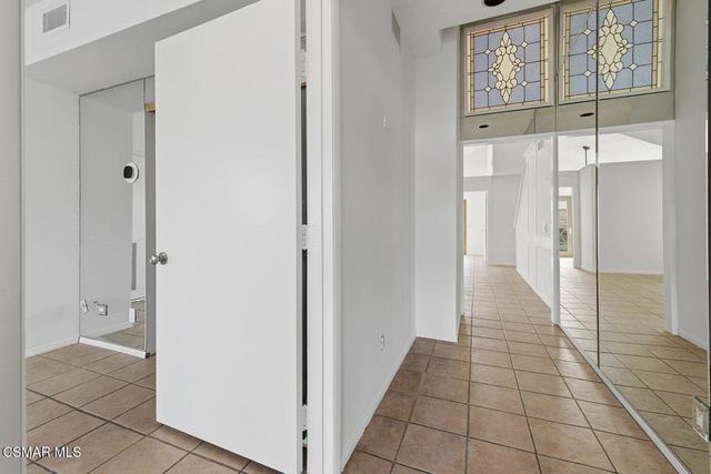 15494 Kernvale Avenue, Moorpark, CA 93021