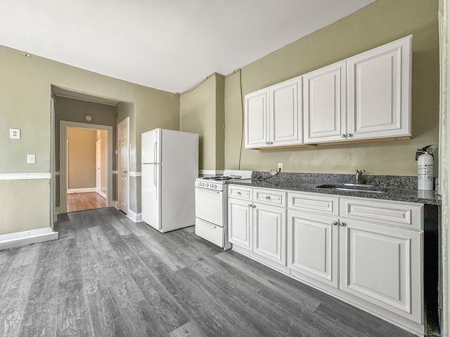 142 Clark Street, Hartford, CT 06120