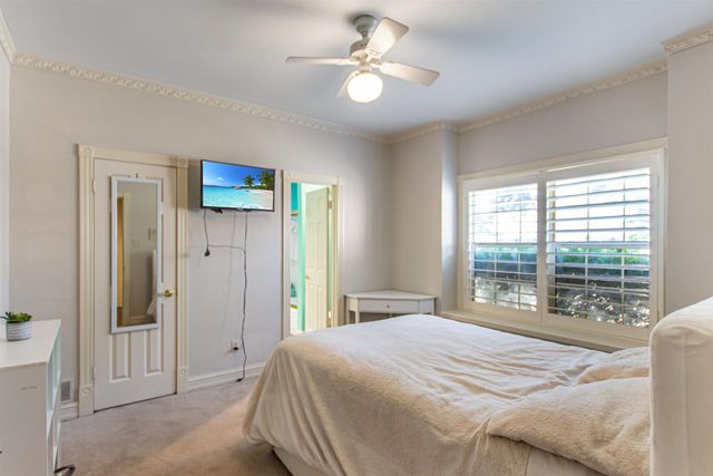 6609 Hollytree Cir, Tyler, TX 75703