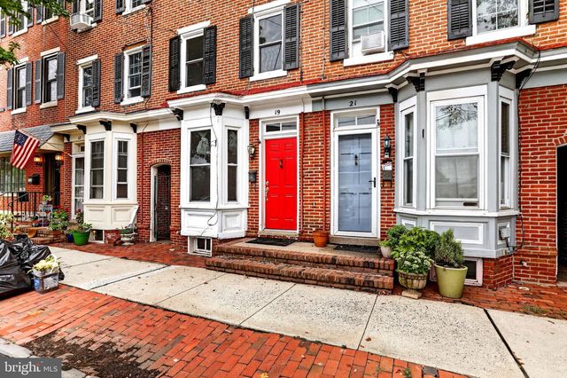 19 CROSSWICKS ST, Bordentown, NJ 08505