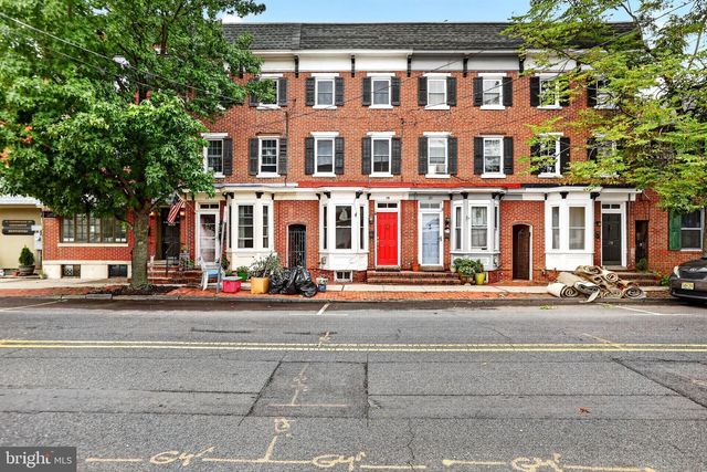 19 CROSSWICKS ST, Bordentown, NJ 08505