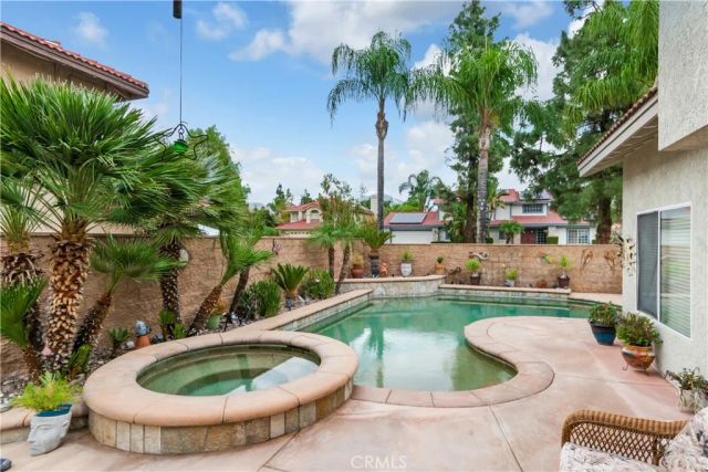 1617 Waterford, Redlands, CA 92374