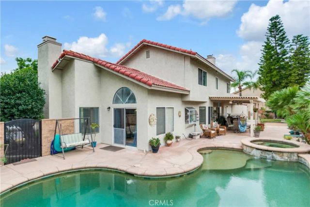 1617 Waterford, Redlands, CA 92374