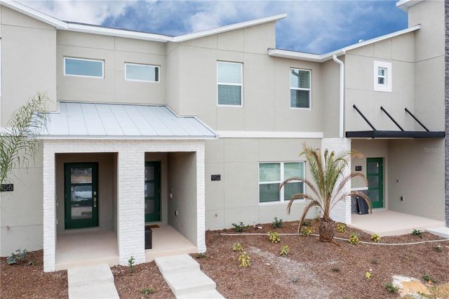 952 LEADER STREET, Davenport, FL 33896