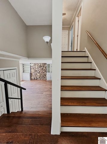 5065 Clinton Rd, Paducah, KY 42001