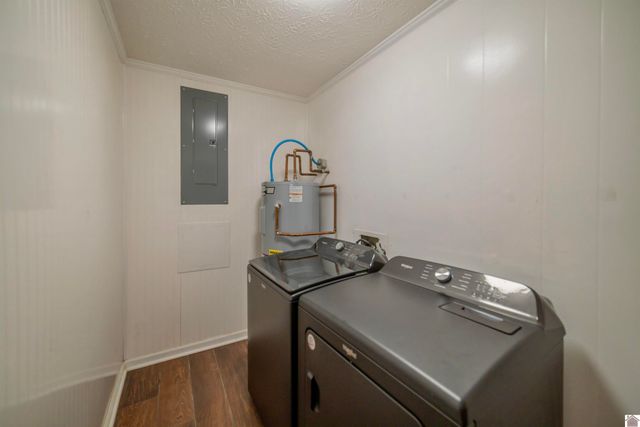 5065 Clinton Rd, Paducah, KY 42001