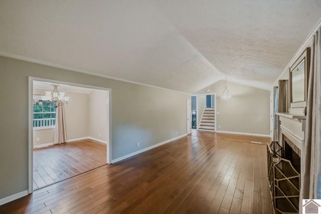 5065 Clinton Rd, Paducah, KY 42001