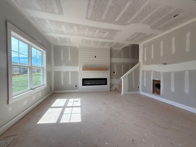 360 Cardinal Creek, Clarksville, TN 37040