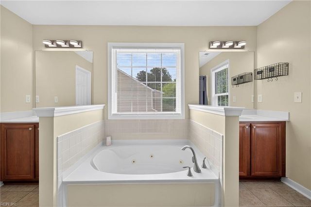 236 Grandville ARCH, Smithfield, VA 23430