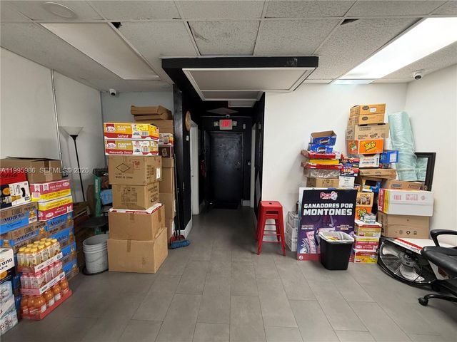 GROCERY STORE Grocery Store For Sale, Miami, FL 33155