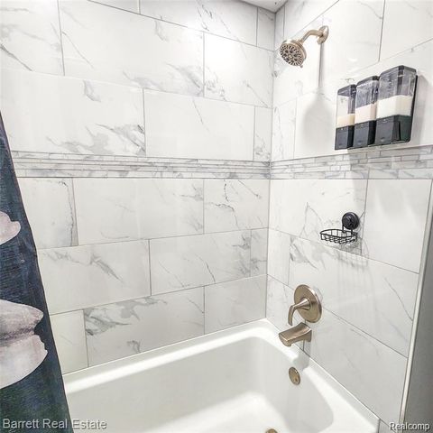 16021 Tacoma Street, Detroit, MI 48205