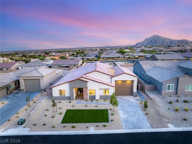 9527 New Discovery Avenue, Las Vegas, NV 89149