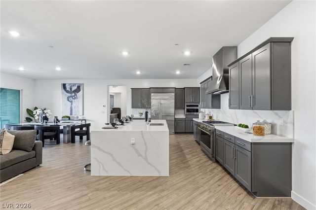 9527 New Discovery Avenue, Las Vegas, NV 89149