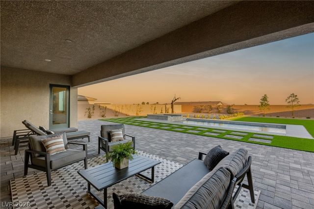 9527 New Discovery Avenue, Las Vegas, NV 89149