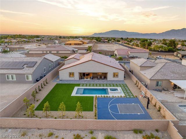 9527 New Discovery Avenue, Las Vegas, NV 89149