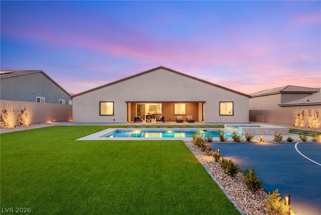 9527 New Discovery Avenue, Las Vegas, NV 89149
