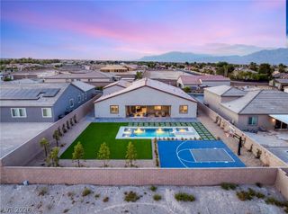9527 New Discovery Avenue, Las Vegas, NV 89149