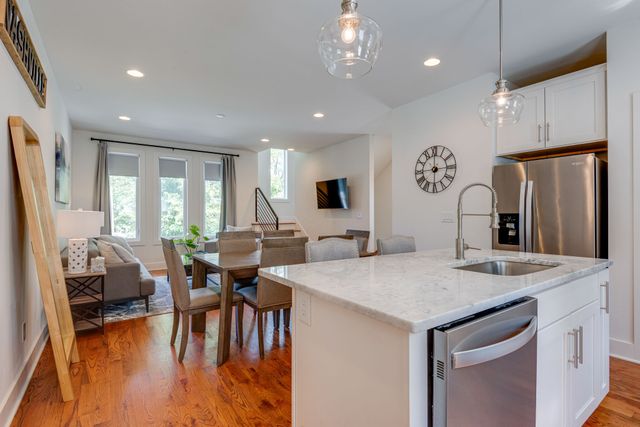 1111 Baptist World Center Dr Apt 9, Nashville, TN 37207