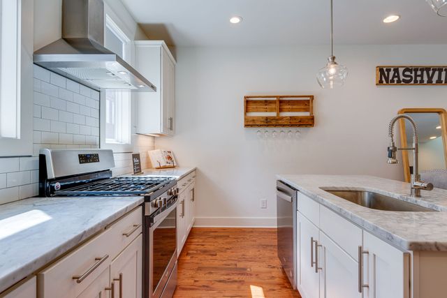 1111 Baptist World Center Dr Apt 9, Nashville, TN 37207