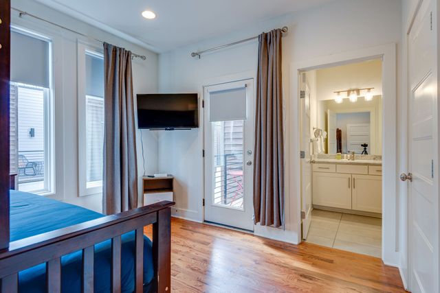 1111 Baptist World Center Dr Apt 9, Nashville, TN 37207