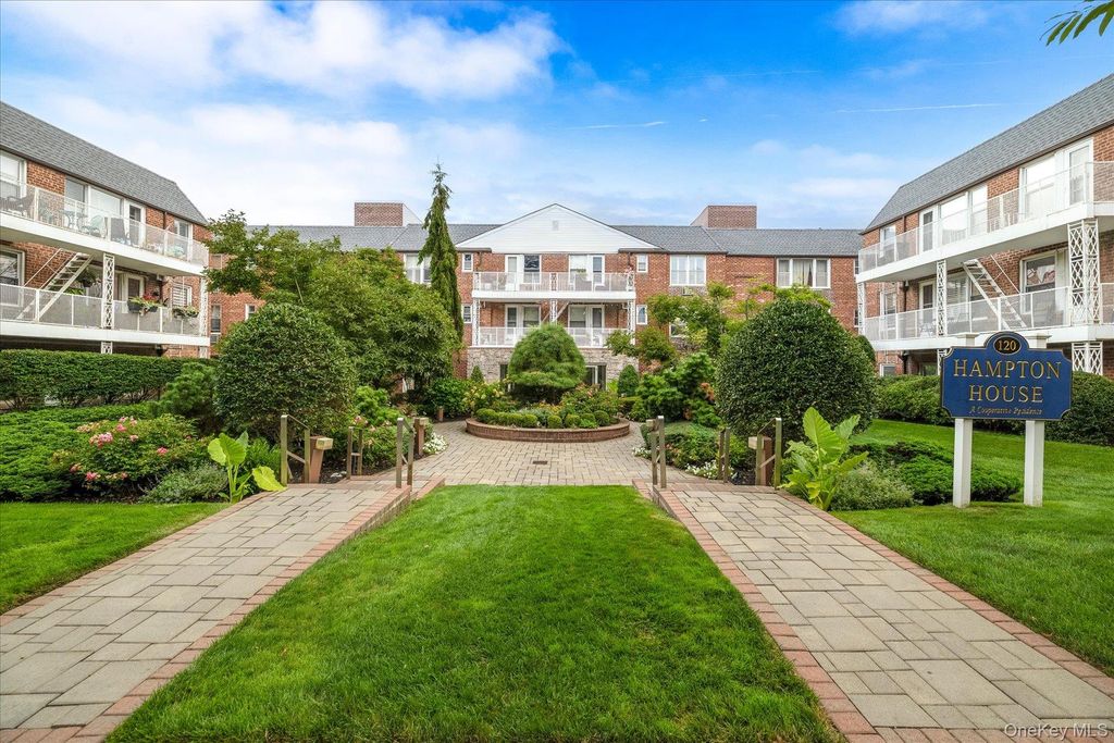 120 Morris Avenue C9, Rockville Centre, NY 11570 — photo 2