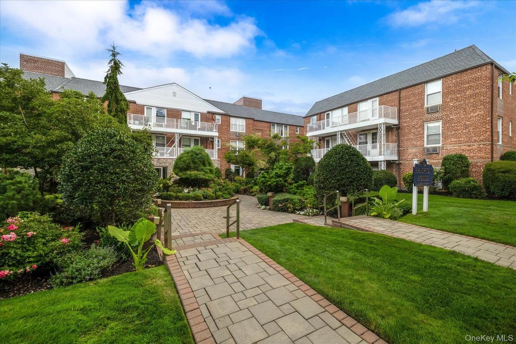 120 Morris Avenue C9, Rockville Centre, NY 11570 — photo 3