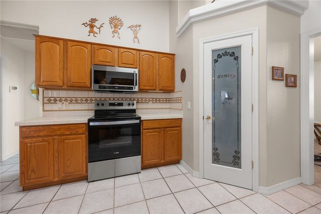 2836 Mountain Trail Road, Kingman, AZ 86401