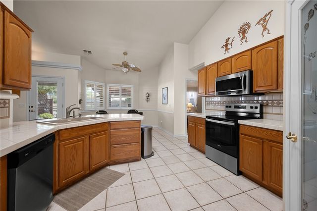 2836 Mountain Trail Road, Kingman, AZ 86401