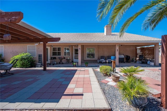 2836 Mountain Trail Road, Kingman, AZ 86401