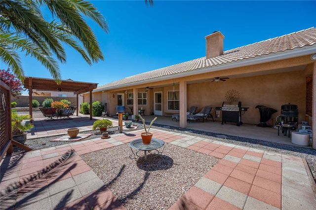 2836 Mountain Trail Road, Kingman, AZ 86401